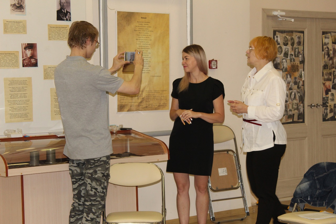 Обучающие занятия для сотрудников музея по ораторскому искусству в рамках авторского мастер-класса Л. Голубковой «Говорим на камеру».