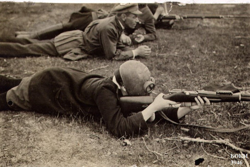 «Педтехникумцы на боевой стрельбе», 1930 годы