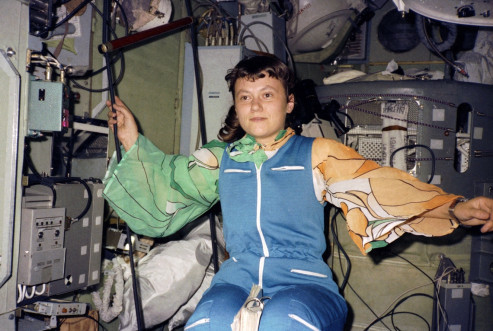 Космонавт Светлана Савицкая на борту орбитальной станции «Салют-7». Август 1982 года
