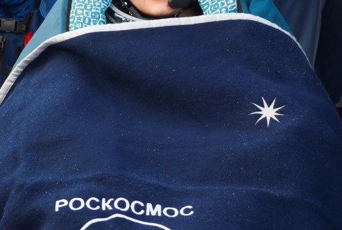 Елена Серова после приземления спускаемого аппарата корабля «Союз ТМА-14М». 12 марта 2015 года
